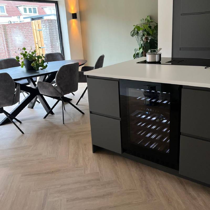 Inbouw service wijnokelkasten