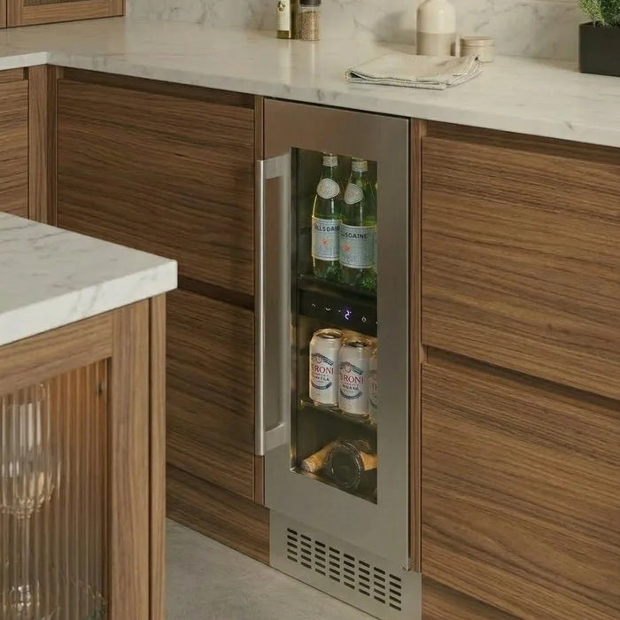 Cella KitchenLine BV18-SSH onderbouw drankkoelkast, in een keuken