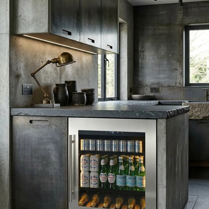 Cella KitchenLine BV34-SSH onderbouw drankkoelkast, in een keuken