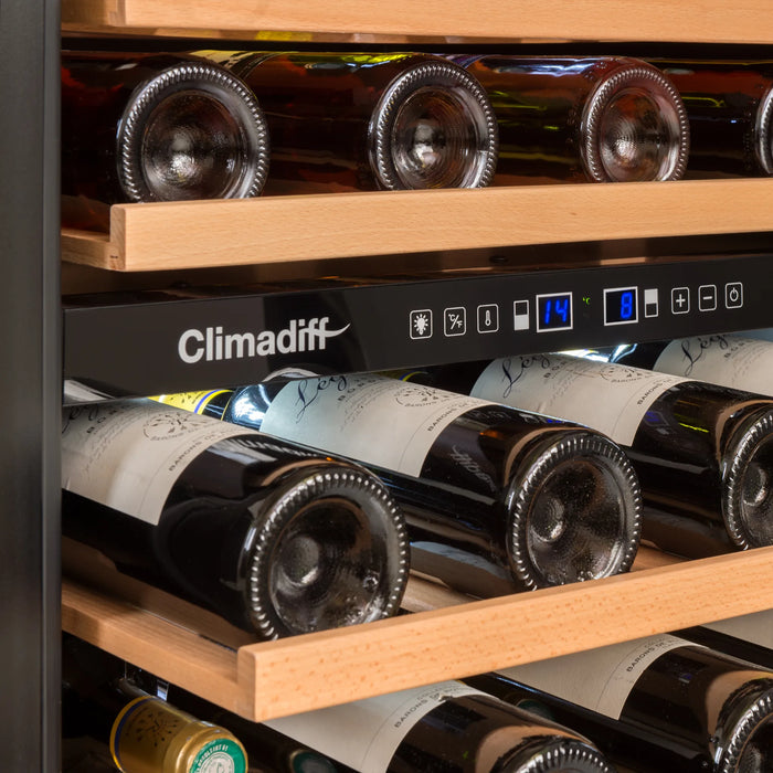 Climadiff CBU50D2B onderbouw wijnkoelkast, bedieningspaneel tussen de twee zones