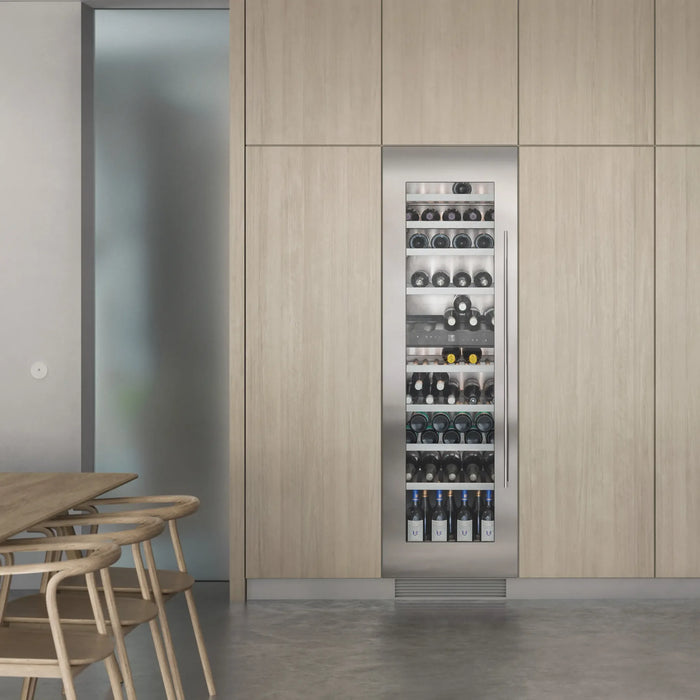 Gaggenau 200 serie RW282263 inbouw wijnkoelkast, ingebouwd in een keukenwand