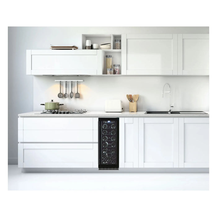 LeCellier LC20BUF ingebouwd onder het aanrecht in een keuken