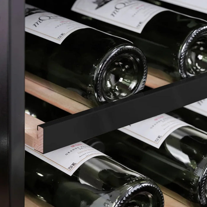 mQuvée Front legplank WineCave 30 zwart in de kast, foto 2