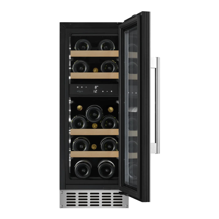 mQuvée WineCave 700 30D WCD30S-700 met geopende deur en flessen