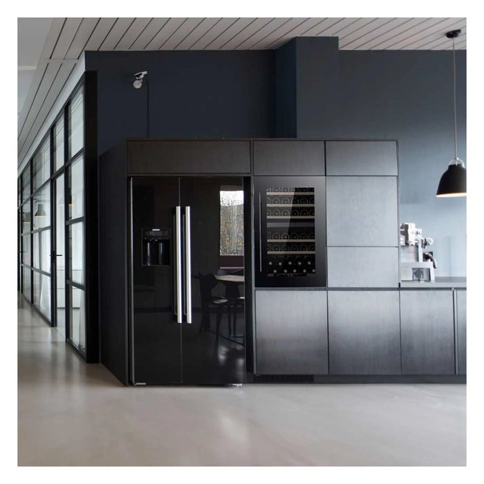 Pevino Majestic PI48D-B in een interieur