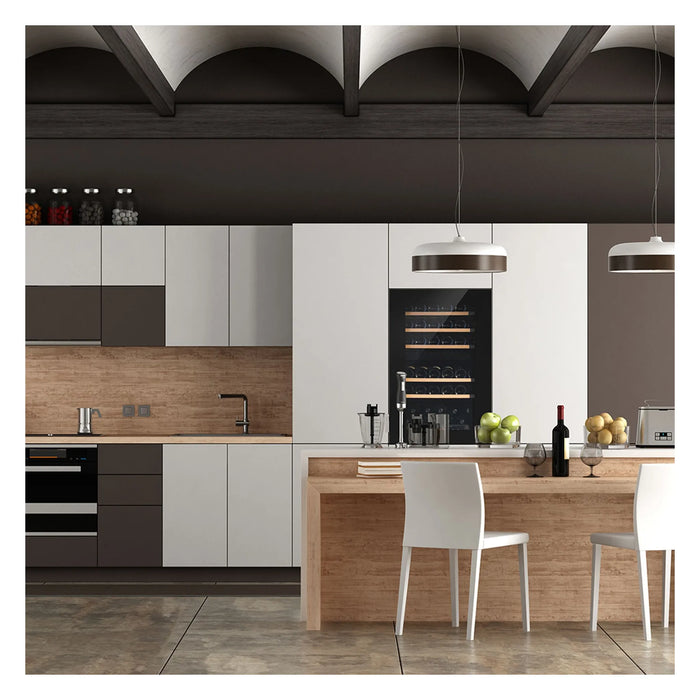 Pevino Majestic Push Open PI48D-BP in een interieur