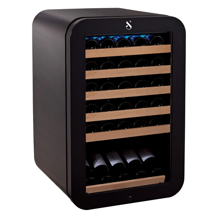 Swisscave Classic WL120F-BLACK vrijstaande wijnkoelkast, schuin aanzicht