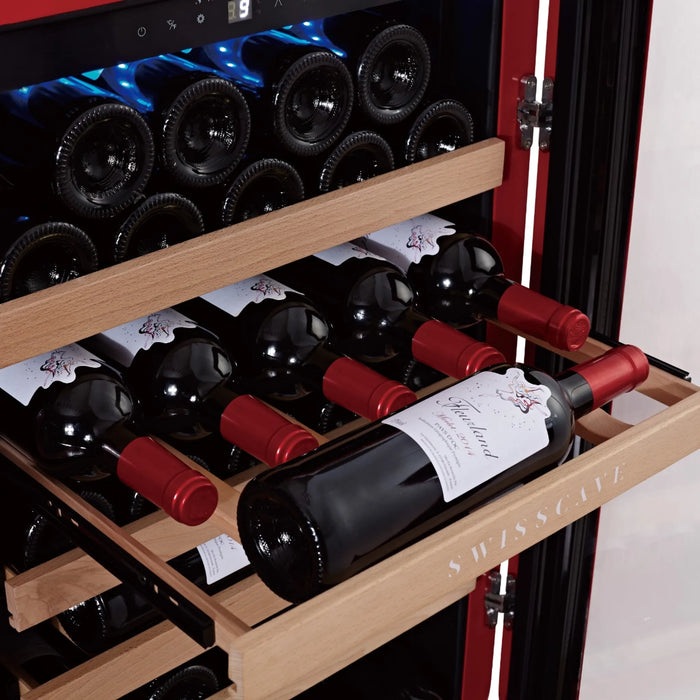 Swisscave Classic WL120F-RED vrijstaande wijnkoelkast, uittrekbare legger met flessen