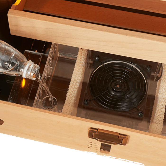 Swisscave CLB-460 vrijstaande humidor, waterreservoir van de bevochtiging