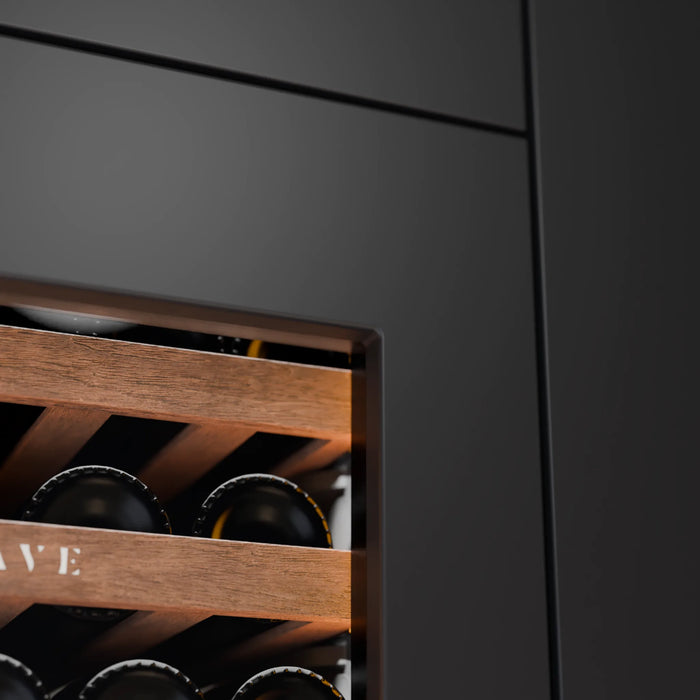 Swisscave Luxury WUB-60DFP onderbouw wijnkoelkast, detail van de deur voor een eigen front