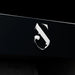 Swisscave Premium WLB-120DF-BLACK vrijstaande wijnkoelkast, logo en verlichting